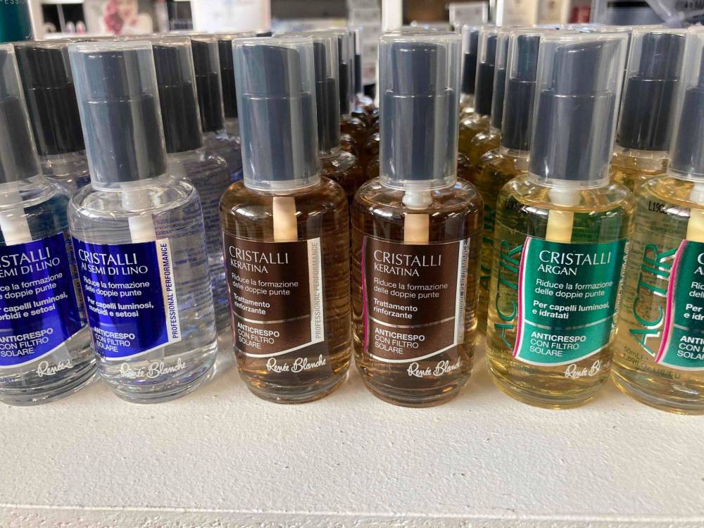 Produits et matériel de coiffure